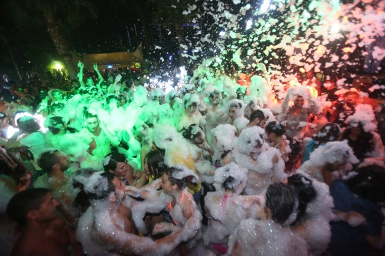 Lebanon Largest FOAM Party 3 (3)